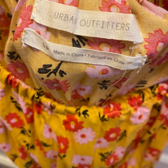 Urban outfitters romper - Picture 3 of 3